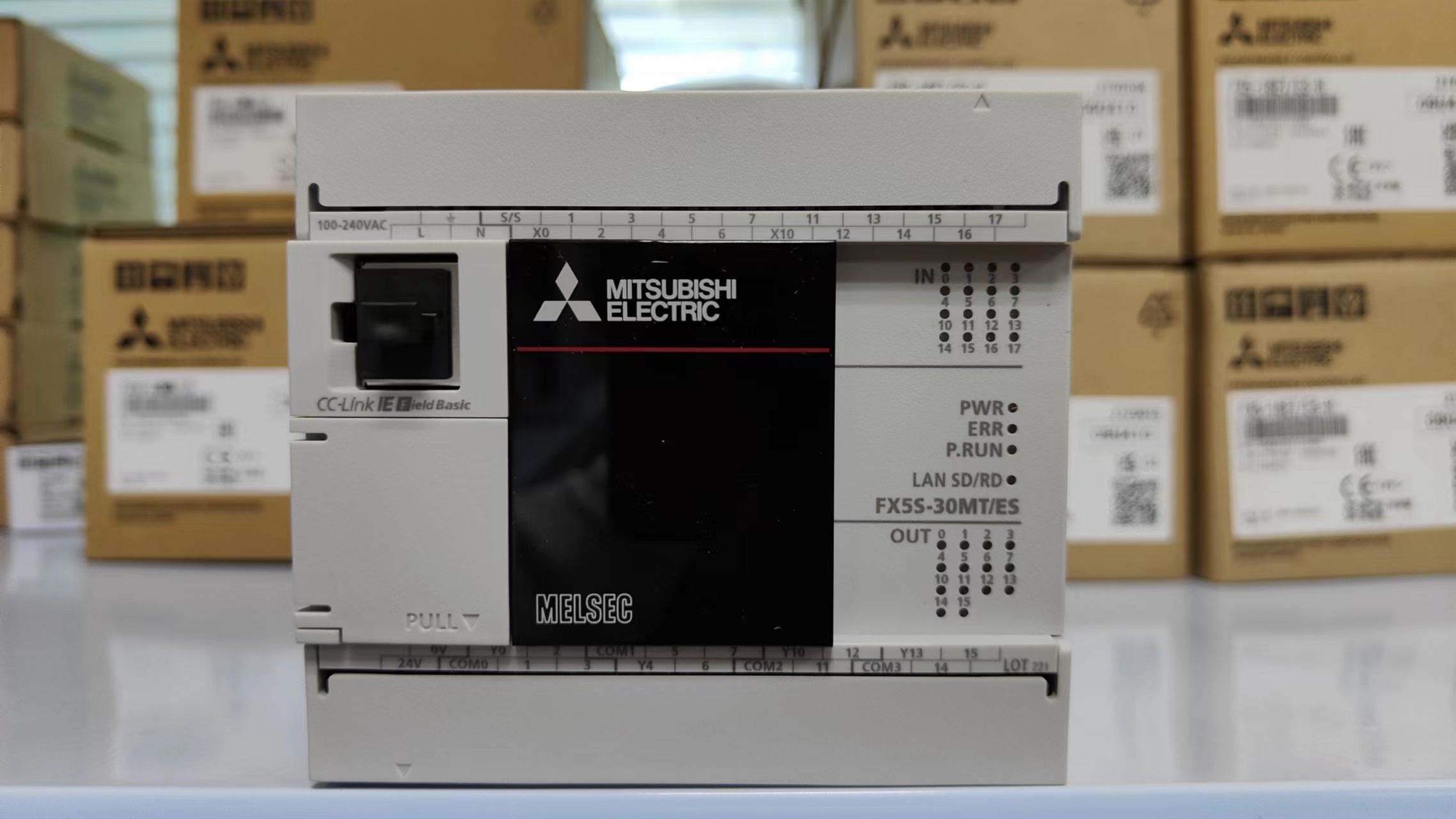 点击查看大图:fx5s-30mt/es实物